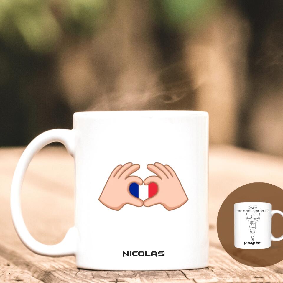 Petit 11 · Mug personnalisé Football · Mon cœur appartient à mug-anniversaire, mug-sport, mug-multi-occasions, mug-personnalise-noel, mug-nouvel-an- -2